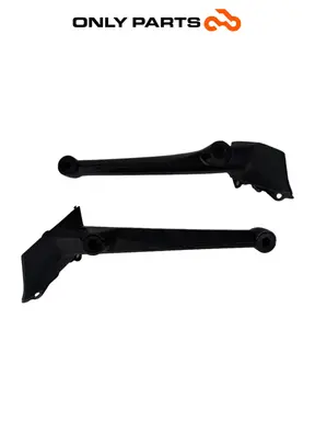 Attacchi plastica supporto parabrezza Honda SH 150cc 2017 Nero usato — foto reale 1