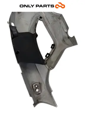 OWIEWKA BOCZNA PRZEDNIA PRAWA BMW F 650 CS 2001 OEM BMW F 650 CS 2001 Grigio używana — prawdziwe zdjęcie 12
