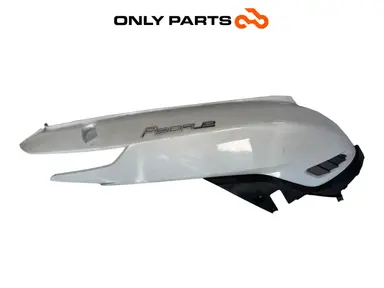 Jobb oldalidom 83500-LGE5-E000 Kymco People GTi 300 2014 Kymco People GTi 300cc 2014 Bianco használt — valódi fotó 2