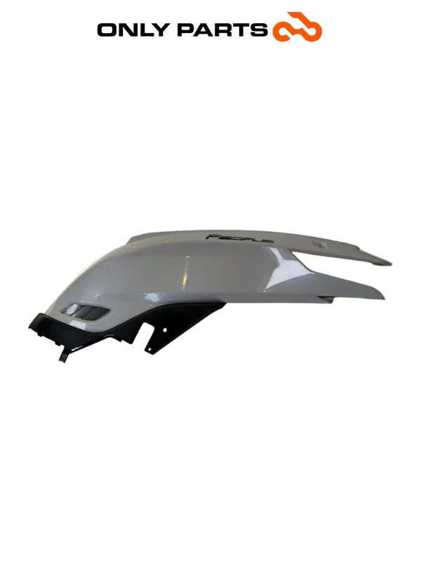 Seitenverkleidung links 83600-LGE5-E000 Kymco People GTi 300 2014 — 2