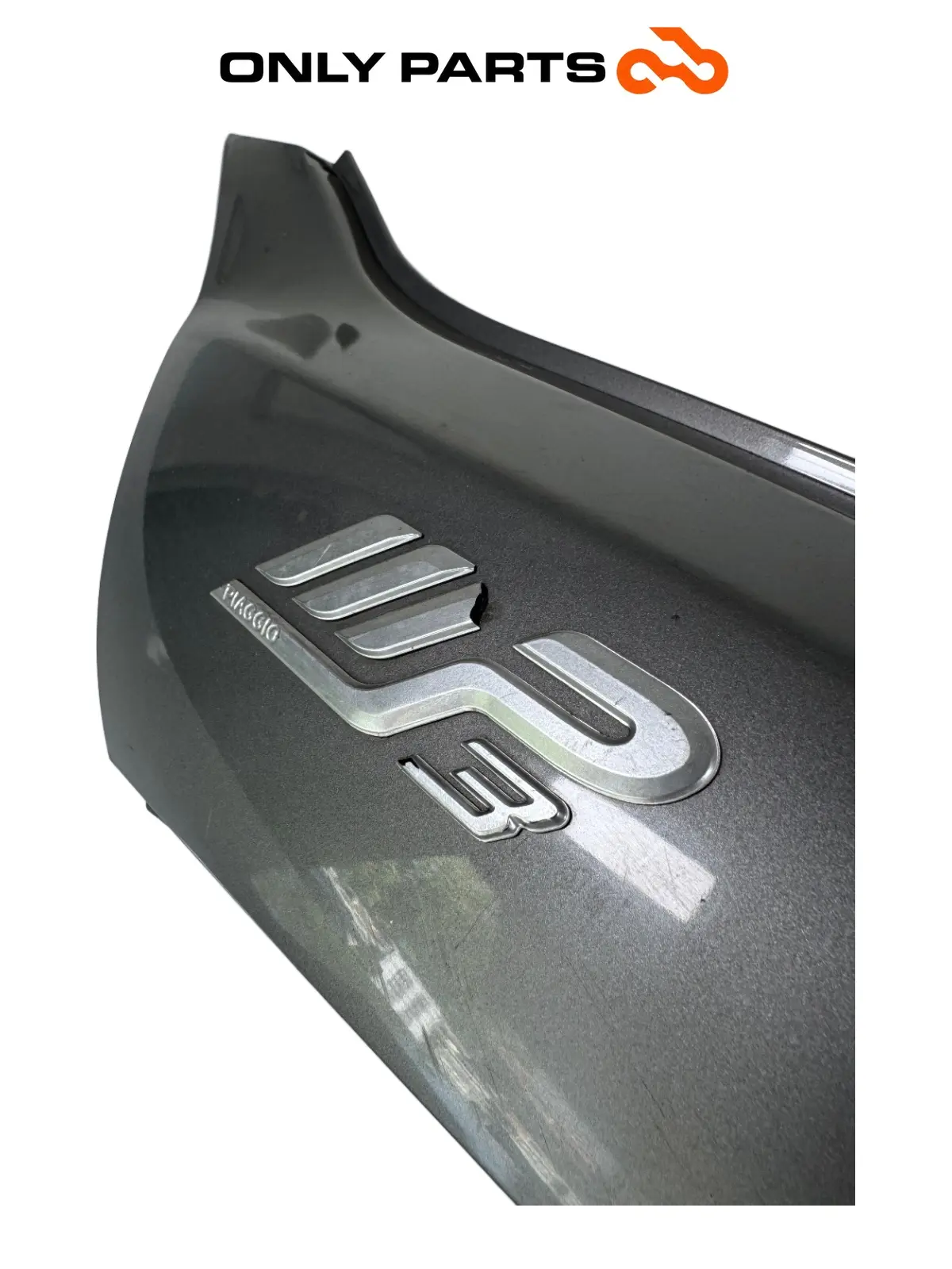 Used Rear right side cowl grey 624446 Piaggio MP3 250 2009 Piaggio MP3 250cc 2009 Grigio — real photo 10
