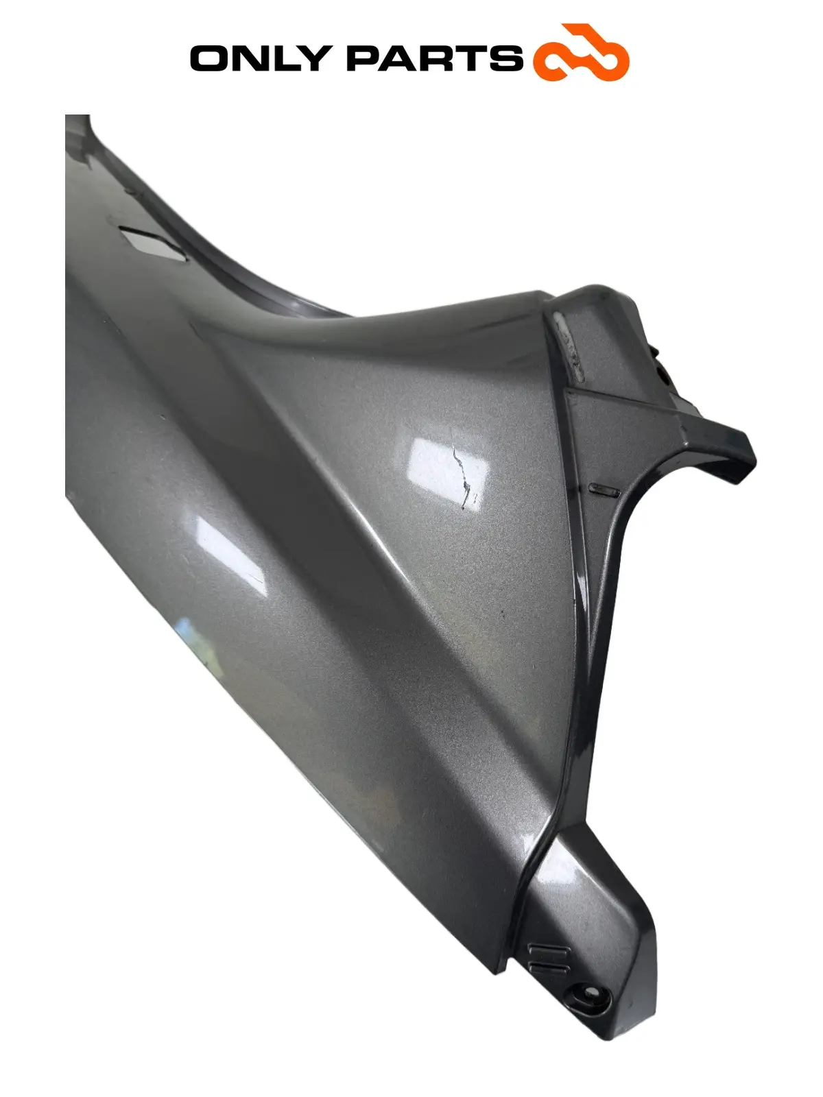 Used Rear right side cowl grey 624446 Piaggio MP3 250 2009 Piaggio MP3 250cc 2009 Grigio — real photo 9