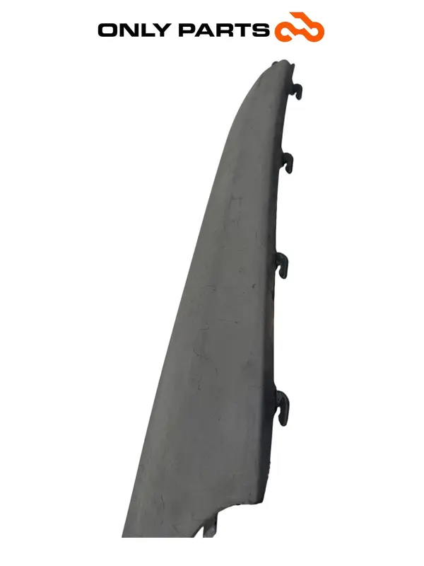 CARENAGEM INFERIOR ESTRIBO DIREITA PIAGGIO X9 EVOLUTION 250 2005 — 5