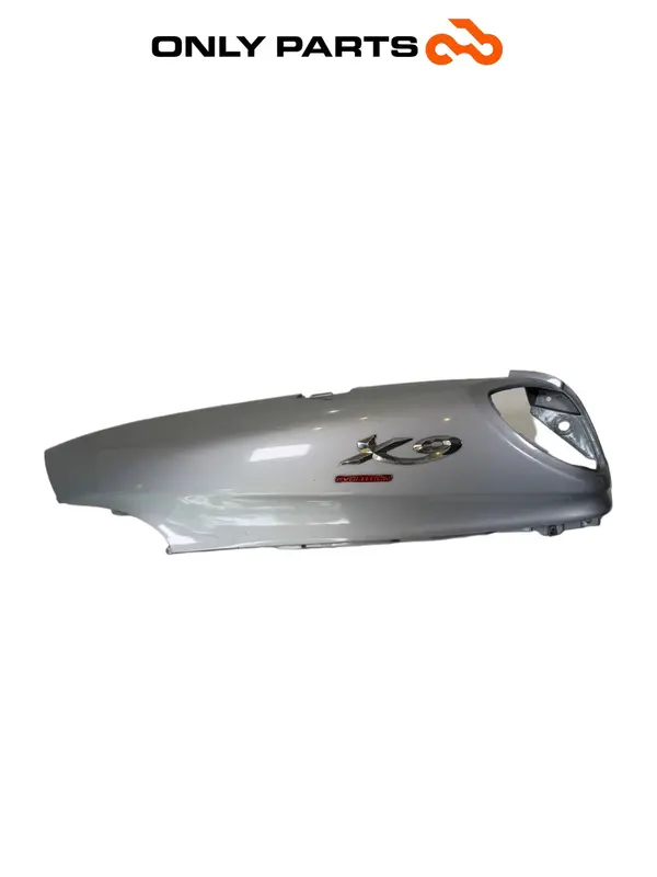 CARENAGEM LATERAL TRASEIRA ESQUERDA PIAGGIO X9 EVOLUTION 250 2005