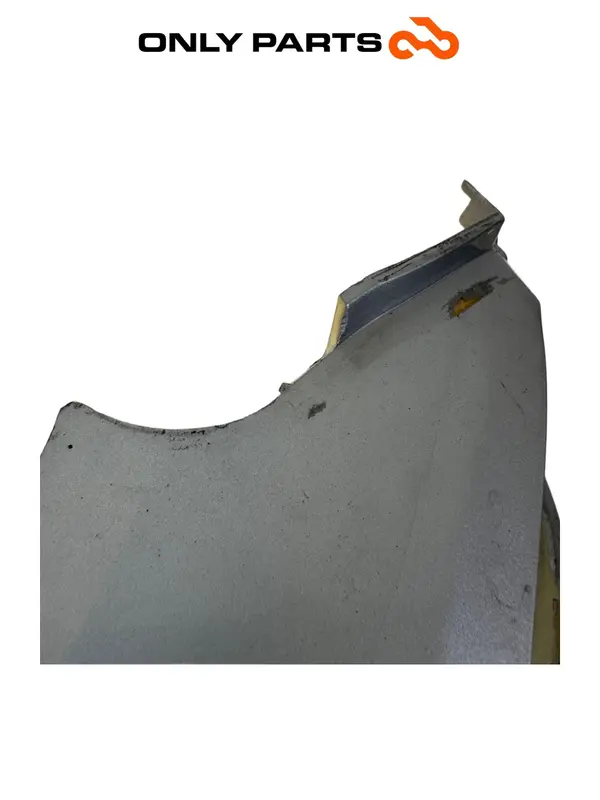 CARENAGEM LATERAL TRASEIRA ESQUERDA PIAGGIO X9 EVOLUTION 250 2005 — 2