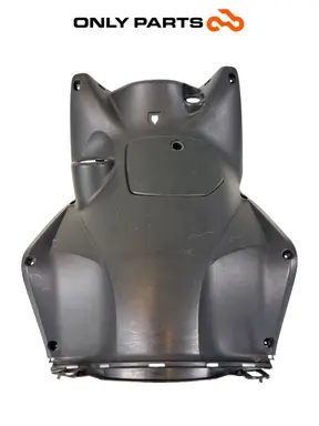 Used Inner front leg shield fairing Kymco Agility 125 2015 Kymco Agility  125cc 2015 Nero — real photo 1