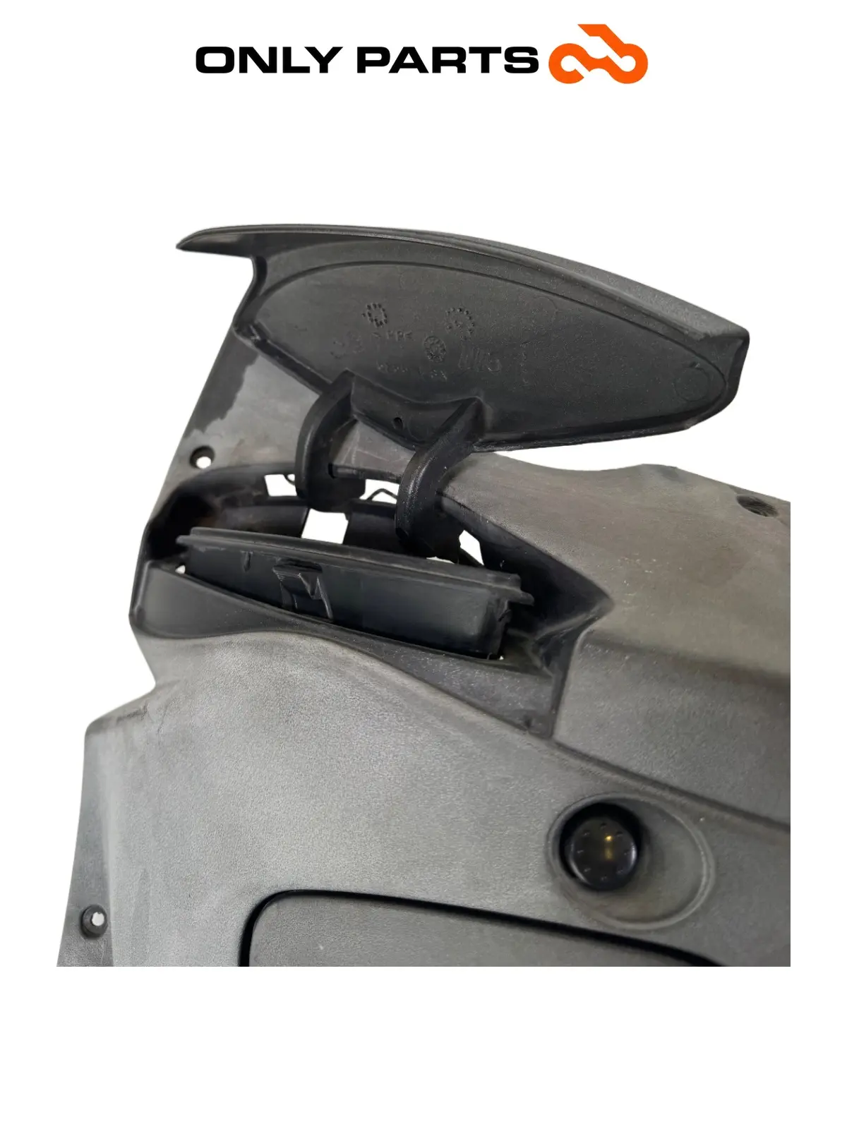 CARENAGEM CONTRA-ESCUDO INTERIOR PIAGGIO X9 EVOLUTION 250 2005 Piaggio X9 evolution  250cc usada — foto real 7