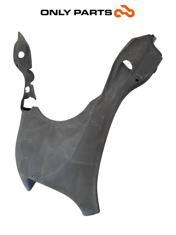 CARENAGEM INFERIOR ESTRIBO CENTRAL PIAGGIO X9 EVOLUTION 250 2005 — 3