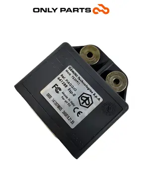 Used Seat and trunk opening control module Piaggio MP3 250 2009 Piaggio MP3 250cc 2009 Grigio — real photo 2