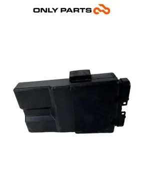 ЕЛЕКТРОННО УПРАВЛЕНИЕ ДВИГАТЕЛ ECU HONDA VTR 1000 F 1999 Honda VTR 1000 F 1999 Rosso употребявана — истинска снимка 6