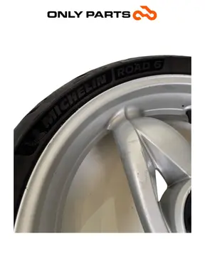 ACHTERVELG ENKELZIJDIGE SWINGARM BMW F 650 CS 2001 BMW F 650 CS 2001 Grigio tweedehands — echte foto 4