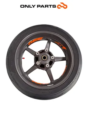 Cerchio posteriore KTM Super Duke 990cc 2006 Nero/Arancione de segunda mano — foto real 3