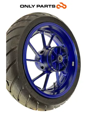 Cerchio ruota posteriore Yamaha Tracer 900cc 2019 Nero de segunda mano — foto real 3