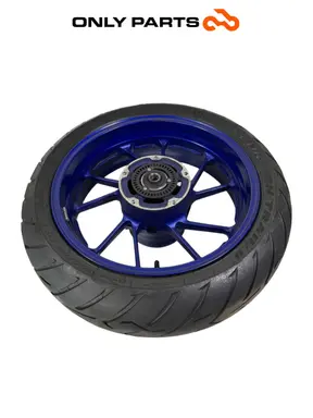 Cerchio ruota posteriore Yamaha Tracer 900cc 2019 Nero de segunda mano — foto real 5
