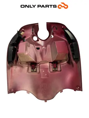 Controscudo anteriore Honda Sh 125cc 2004 Rosso usato — foto reale 9