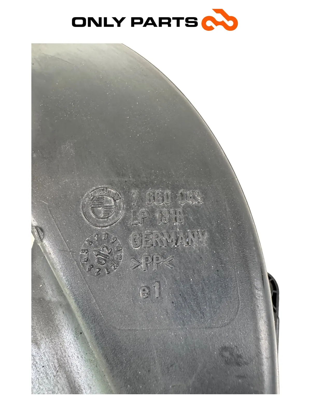 KANAŁ POWIETRZA OWIEWKA BOCZNA PLASTIK BMW F 650 CS 2001 BMW F 650 CS 2001 Grigio używana — prawdziwe zdjęcie 7