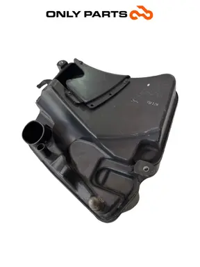 CONDUTA AR RADIADOR SUZUKI BURGMAN 650 2010 Suzuki Burgman 650cc 2010 Bianco usada — foto real 7