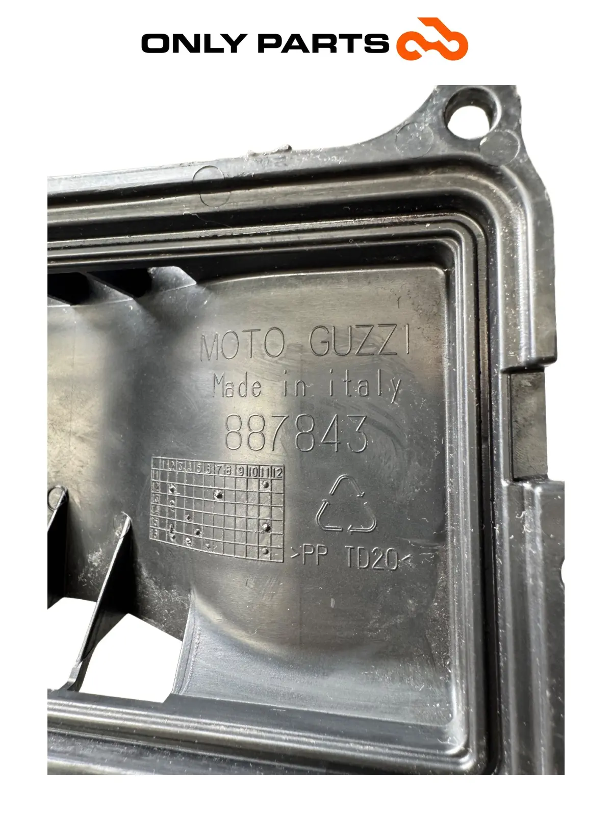 Coperchio scatola filtro aria Moto Guzzi V7 III Special 750cc 2019 Azzurro usato — foto reale 7