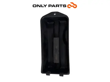 Coperchio vano batteria Piaggio Vespa Lx 150cc 2014 de segunda mano — foto real 3