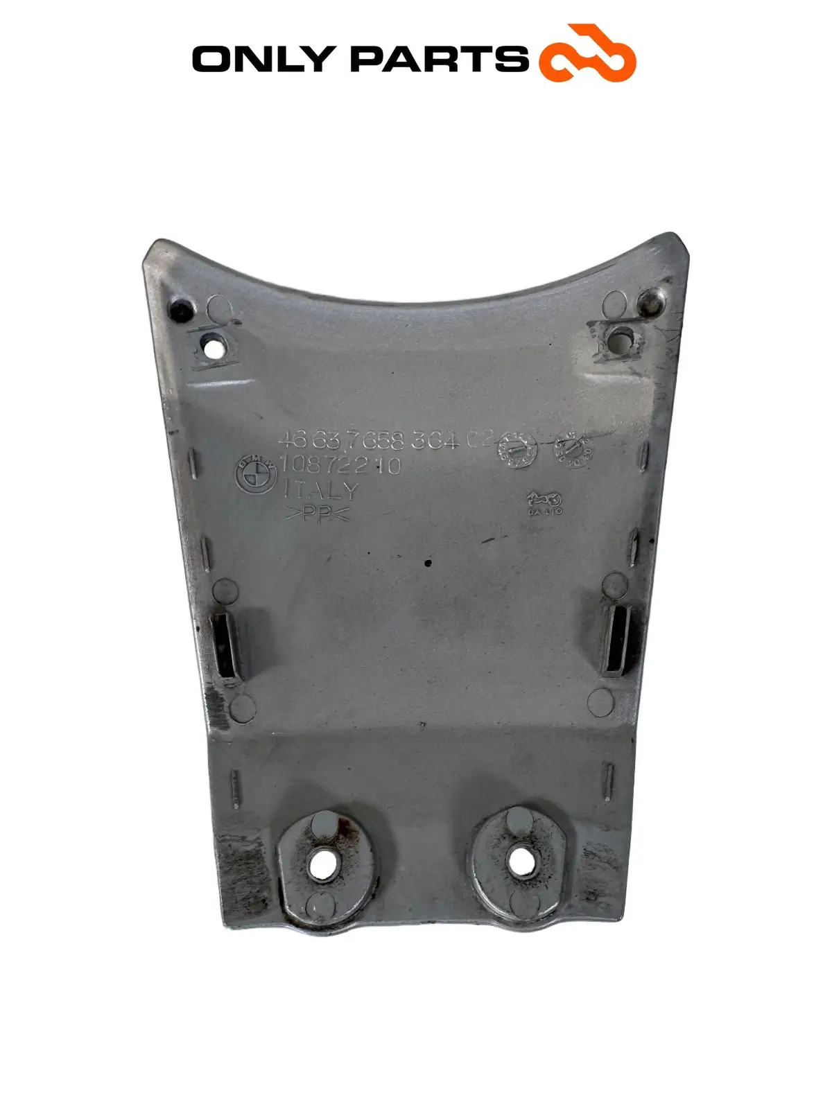 CARENAGEM CENTRAL DEPOSITO BMW F 650 CS 2021 OEM 46 63 7 658 364 02 BMW F 650 CS 2001 Grigio usada — foto real 6