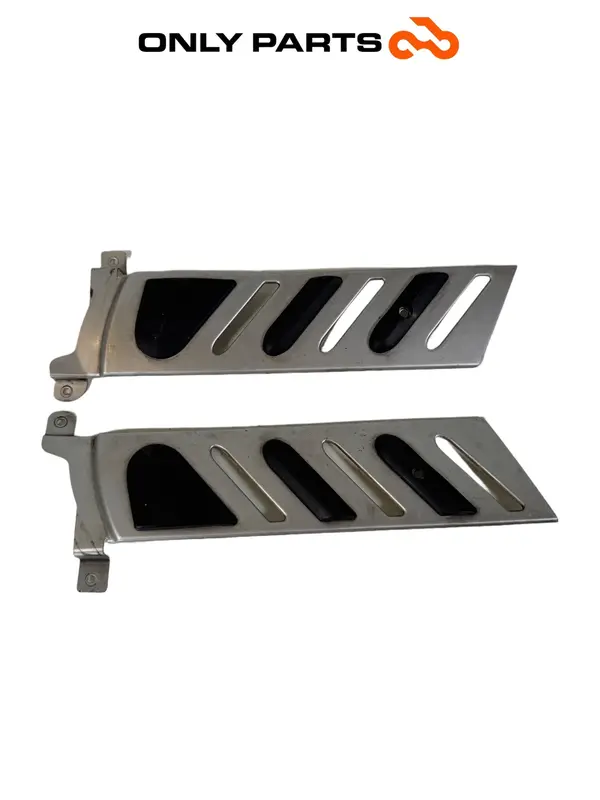 PAR TAMPAS LATERAIS COBRE CHASSI BMW F 650 CS 2001