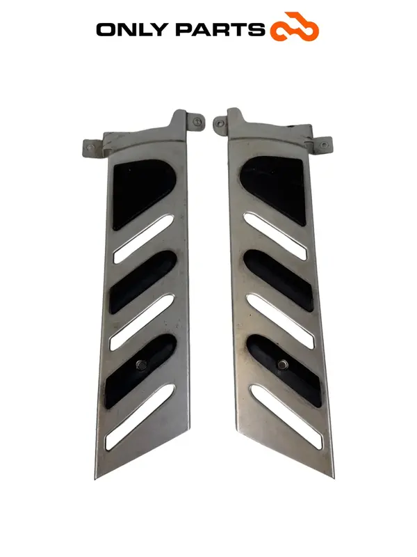 PAR TAMPAS LATERAIS COBRE CHASSI BMW F 650 CS 2001 — 3
