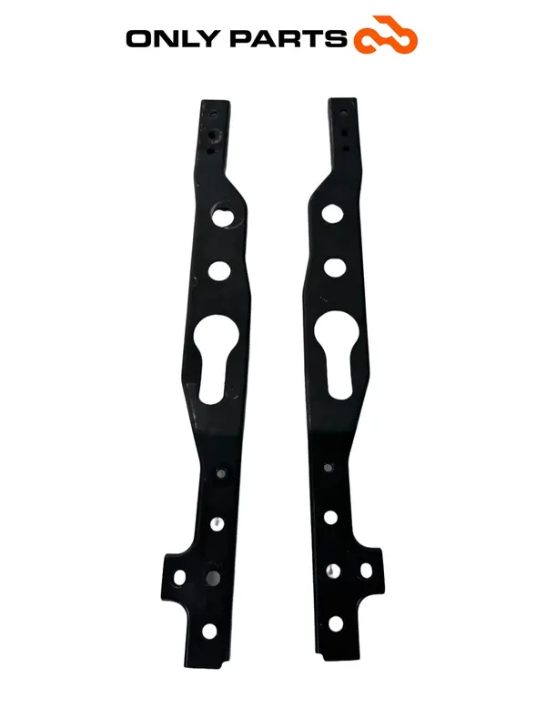 Paar Stahlhalter für Trittbrett Kymco People GTi 300 — 3