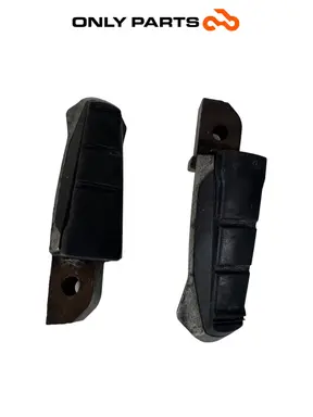SET VOETSTEUNEN PASSAGIER ACHTER BMW F 650 CS 2001 BMW F 650 CS 2001 Grigio tweedehands — echte foto 5