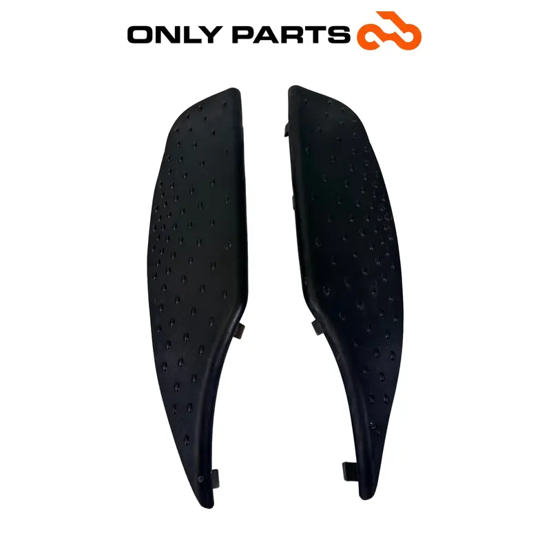 Pair of rubber footboard mats Aprilia Scarabeo 300 2010 — 2