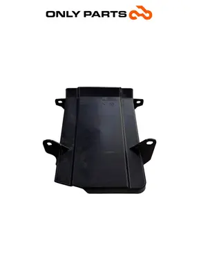 Üzemanyagtartály hőpajzs 1764262B-000-00 Quadro 350 S 2013 Quadro 350 S 2013 Nero használt — valódi fotó 3
