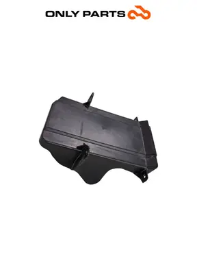 Üzemanyagtartály hőpajzs 1764262B-000-00 Quadro 350 S 2013 Quadro 350 S 2013 Nero használt — valódi fotó 5