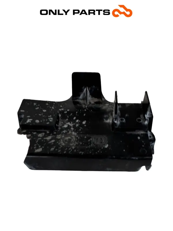 TAMPA COMPARTIMENTO BATERIA SUZUKI BURGMAN 650 2010 — 3