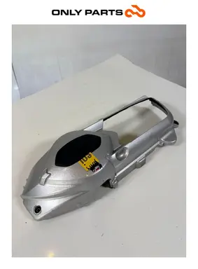 Plastikowa osłona pokrywy przekładni wariatora Piaggio MP3 Yourban 300 2013 Piaggio Mp3 Yourban 300cc 2013 Bianco używana — prawdziwe zdjęcie 12