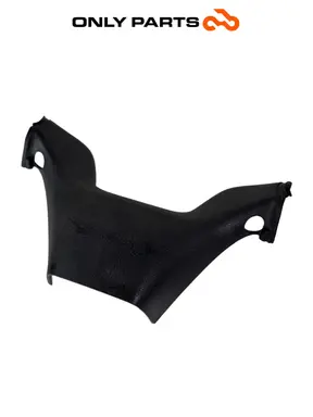 Used Inner handlebar cover black Piaggio MP3 250 2009 Piaggio MP3 250cc 2009 Grigio — real photo 3