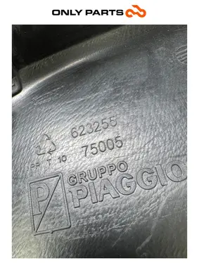 Gebrauchte Vordere Radhausverkleidung schwarzer Kunststoff Piaggio MP3 250 2009 OEM Piaggio MP3 250cc 2009 Grigio — echtes Foto 11
