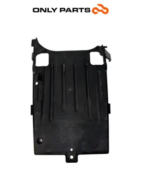 Gebrauchte Cover Sottopedana Honda PCX 125cc 2011 Grigio — echtes Foto 1