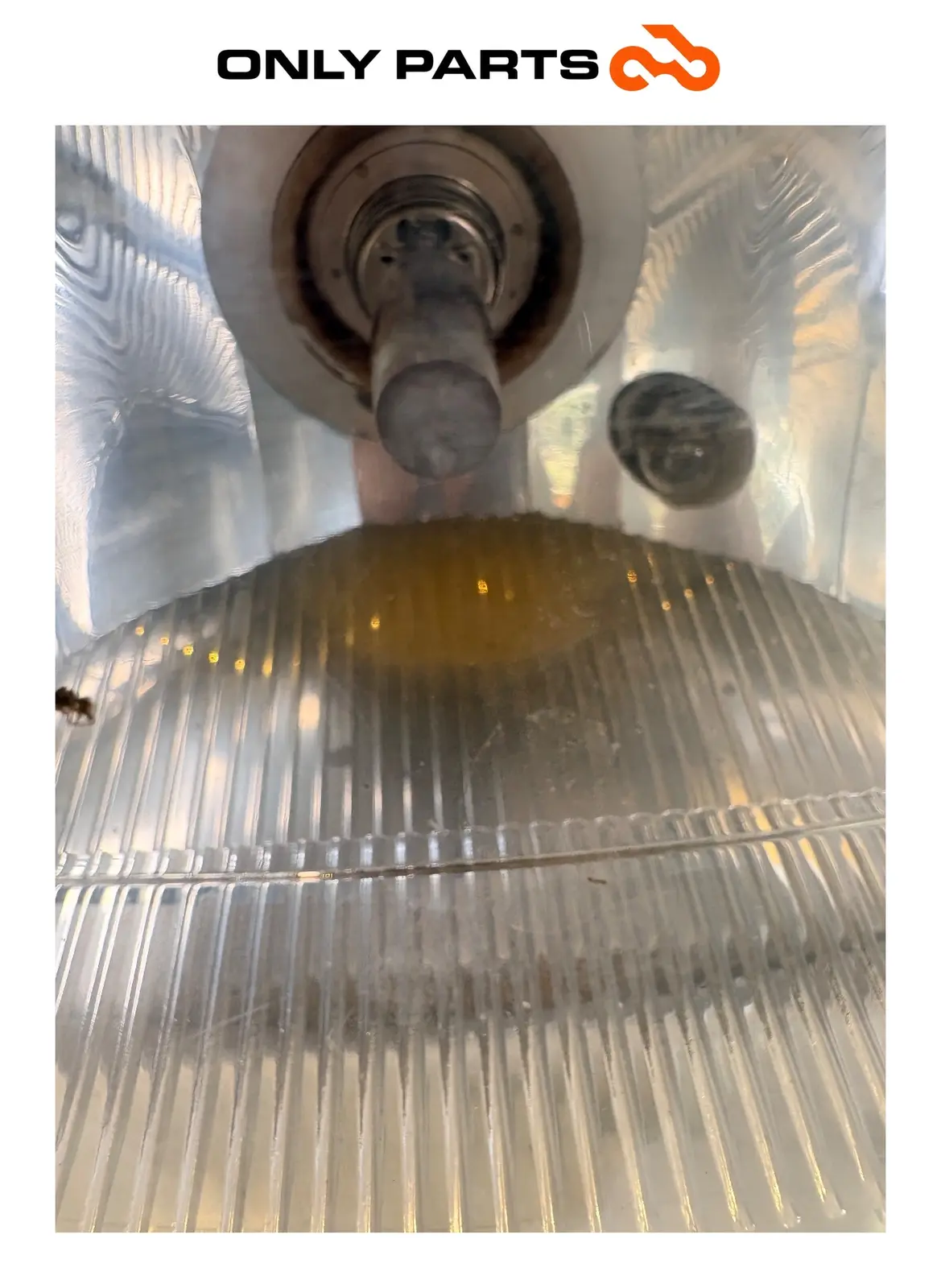 Used Genuine headlight Aprilia Scarabeo 300 2010 Aprilia Scarabeo 300cc 2010 Bianco — real photo 3
