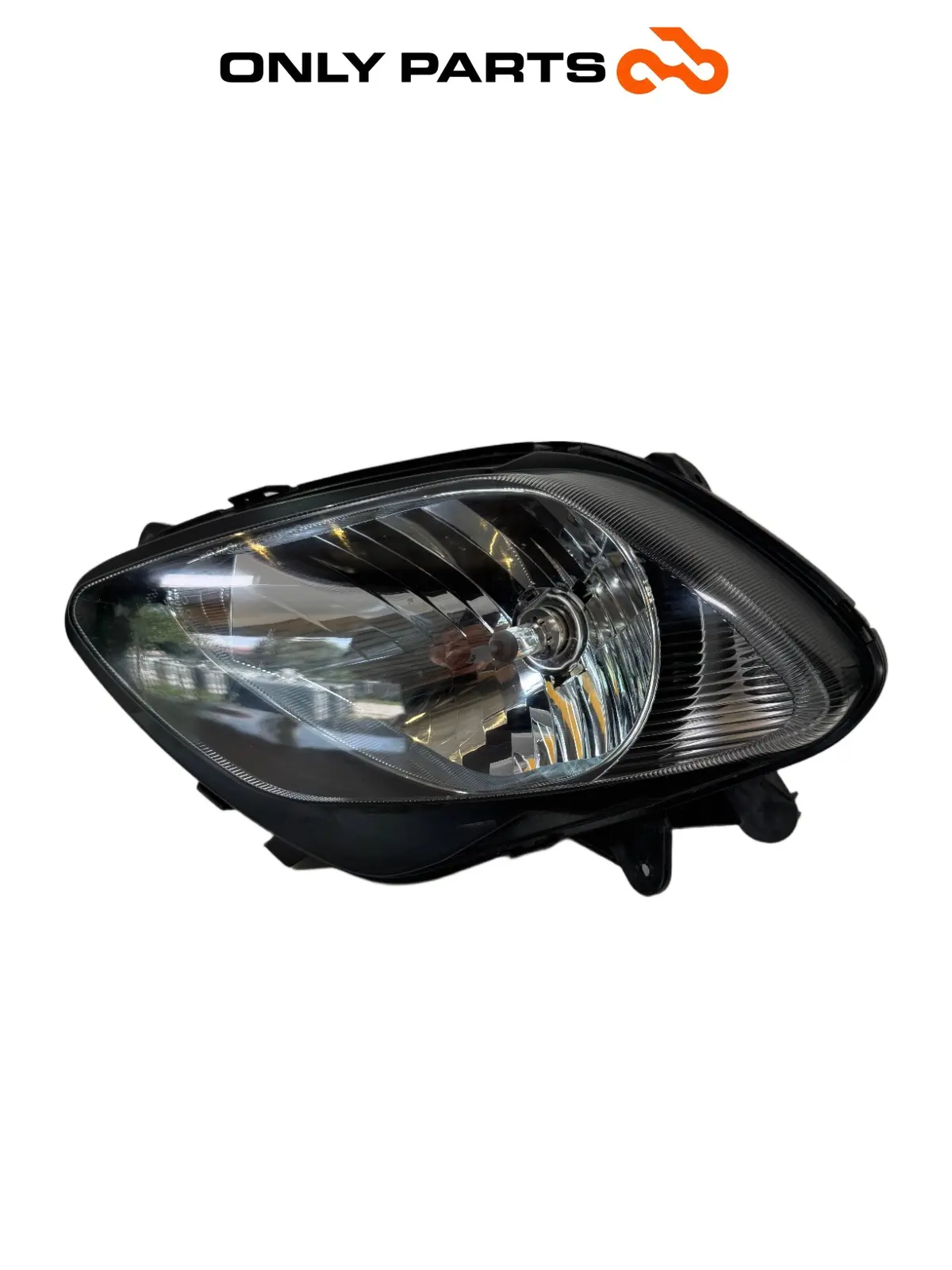 Gebrauchte SCHEINWERFER VORNE RECHTS SUZUKI BURGMAN 650 2010 Suzuki Burgman 650cc 2010 Bianco — echtes Foto 1