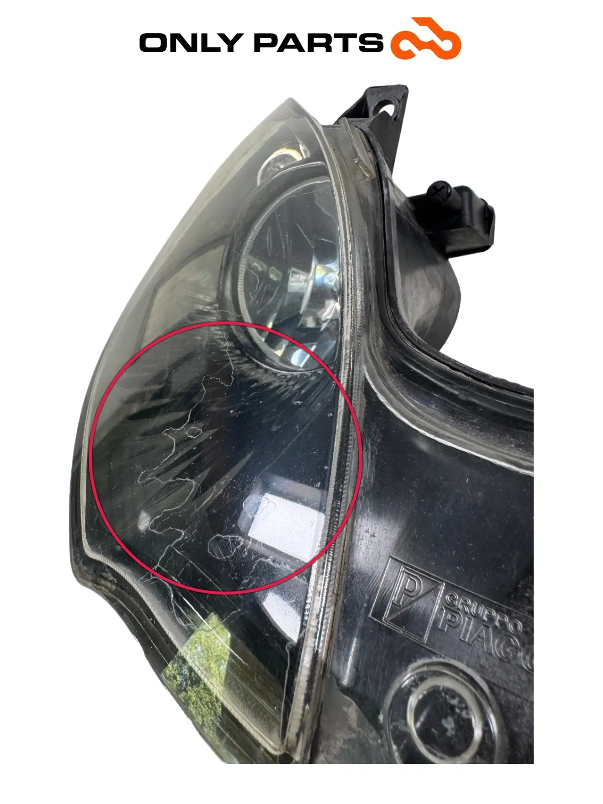 Farol dianteiro duplo Piaggio MP3 250 2009 (defeito, ver foto 2) Piaggio MP3 250cc 2009 Grigio usada — foto real 2