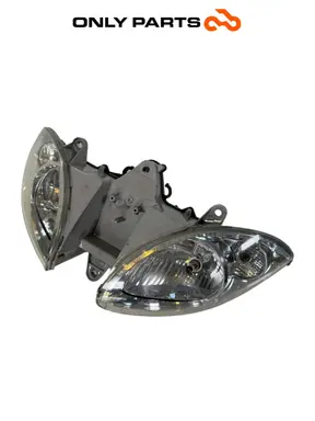 REFLEKTOR PRZEDNI PIAGGIO X9 EVOLUTION 250 2005 Piaggio X9 evolution  250cc używana — prawdziwe zdjęcie 1