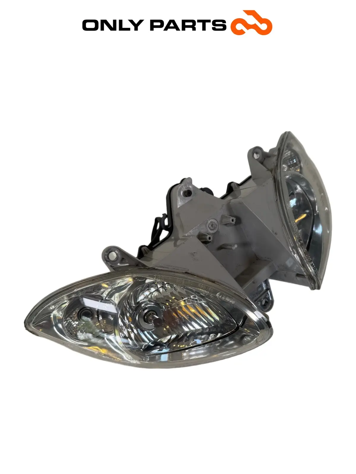 REFLEKTOR PRZEDNI PIAGGIO X9 EVOLUTION 250 2005 Piaggio X9 evolution  250cc używana — prawdziwe zdjęcie 6