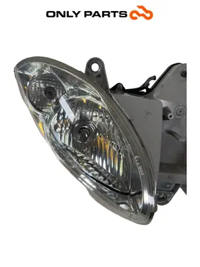 REFLEKTOR PRZEDNI PIAGGIO X9 EVOLUTION 250 2005 Piaggio X9 evolution  250cc używana — prawdziwe zdjęcie 8
