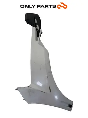 Долен страничен панел ляв 64306-LGE5-E000 Kymco People GTi 300 Kymco People GTi 300cc 2014 Bianco употребявана — истинска снимка 7