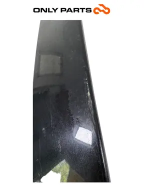 JOBB ALSÓ OLDALBURKOLAT PIAGGIO VESPA LX 125 2011 GYÁRI Piaggio Vespa Lx 125cc 2011 Nero használt — valódi fotó 4