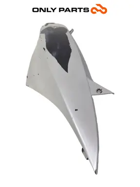 Fianchetto laterale posteriore DX Piaggio Mp3 Yourban 300cc 2013 Bianco de segunda mano — foto real 2