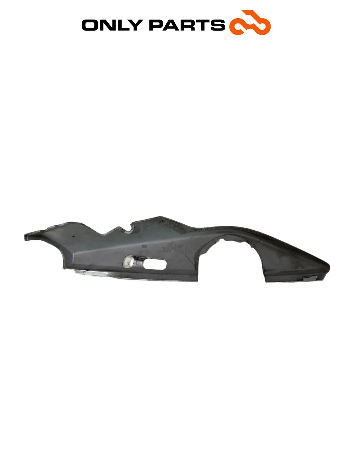 PRAVÝ ZADNÍ BOČNÍ KRYT BMW F 650 CS 2001 OEM BMW F 650 CS 2001 Grigio použitý — skutečná fotka 9