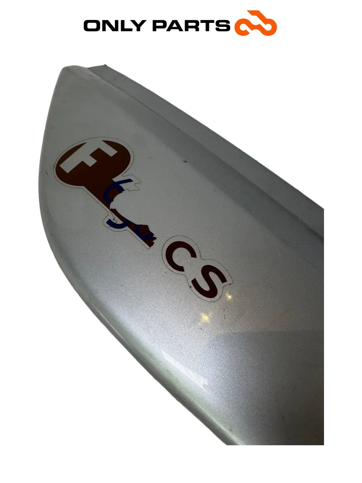 CARENAGE ARRIERE GAUCHE COQUE BMW F 650 CS 2001 OEM BMW F 650 CS 2001 Grigio d'occasion — photo réelle 10