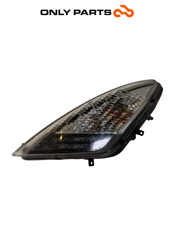 Blinker vorne links mit Standlicht Kymco People GTi 300 — 2