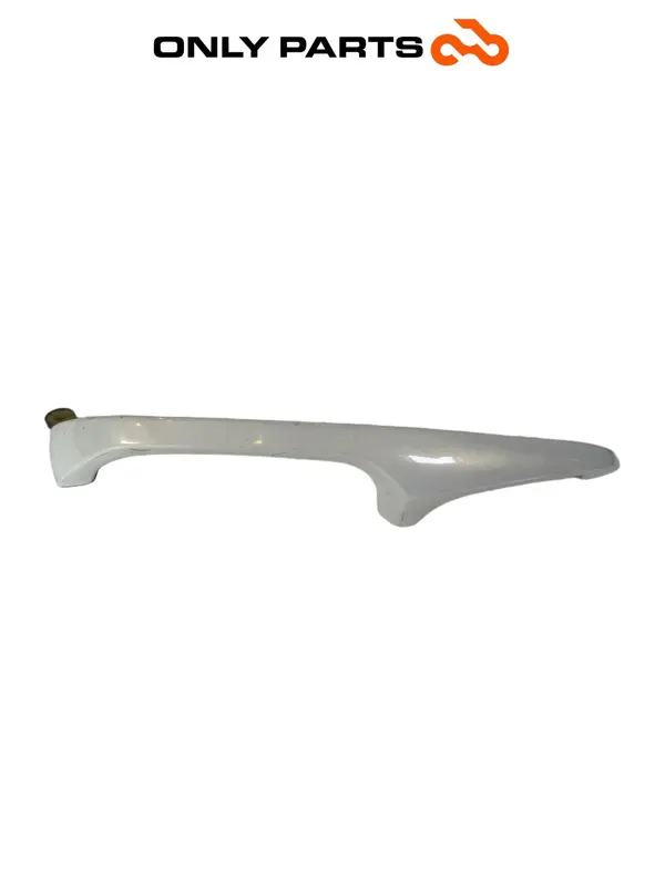 PEGA PASSAGEIRO TRASEIRA ESQUERDA SUZUKI BURGMAN 650 2010