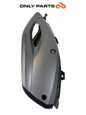 Used Genuine exhaust silencer with cover Piaggio MP3 Yourban 300 2013 Piaggio Mp3 Yourban 300cc 2013 Bianco — real photo 5